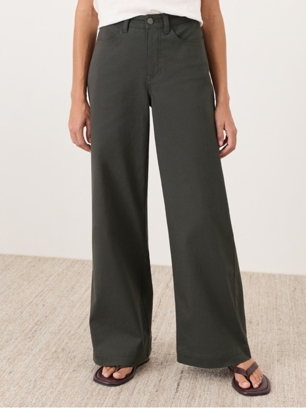 Oak Stretch Twill Wide Leg Pant